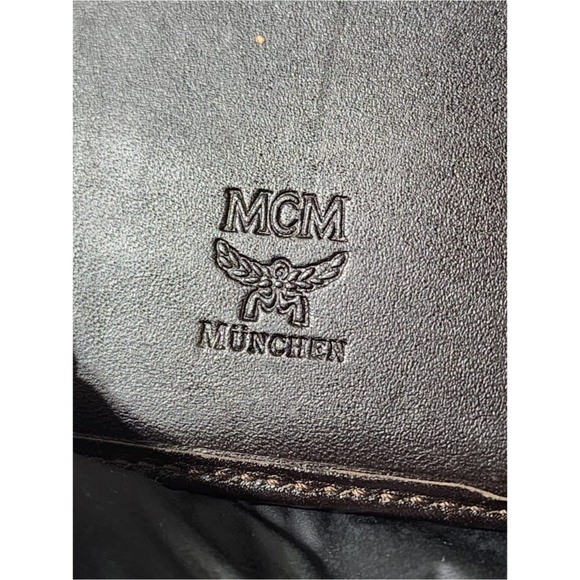 Authentic MCM Compact Leather Wallet Brown - Picture 4 of 15